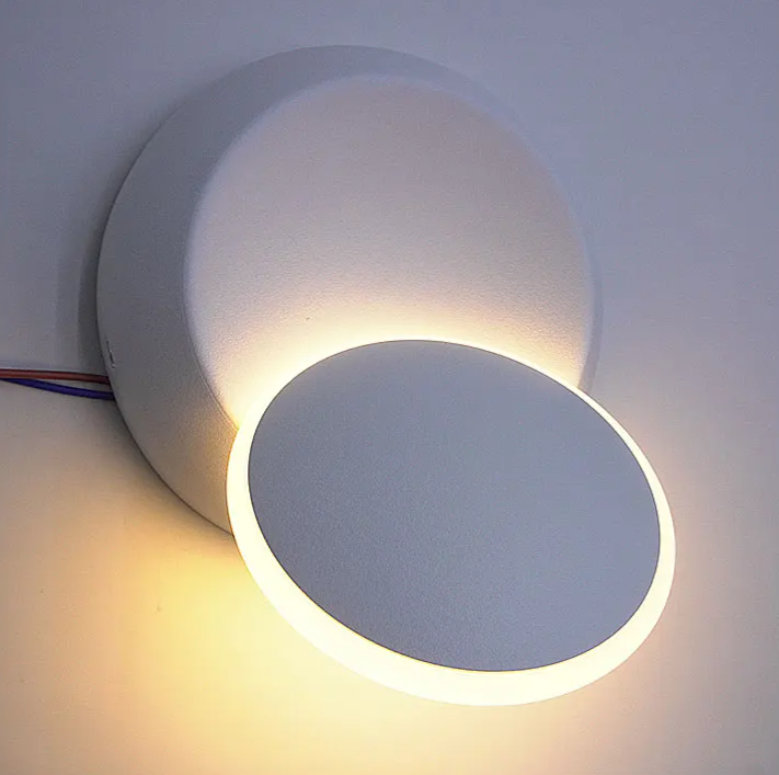 Modern 5W LED Wall Lamp – 350° Rotating Sconce for Bedroom & Living Room Lighting