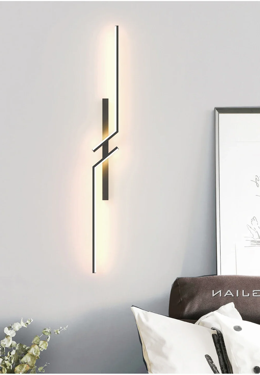 Minimalist LED Wall Light