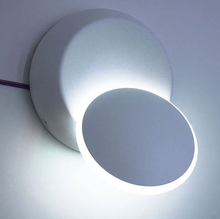 Modern 5W LED Wall Lamp – 350° Rotating Sconce for Bedroom & Living Room Lighting