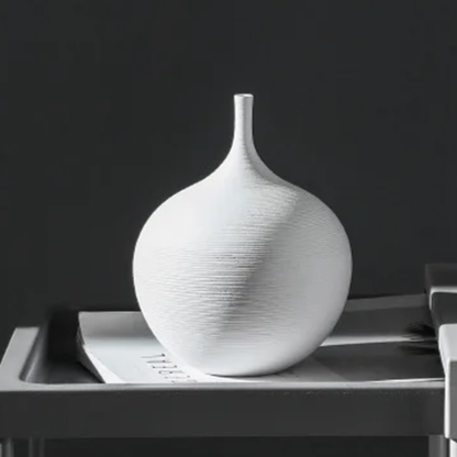 Minimalist Handmade Zen Ceramic Vase – Black & White Art Decor