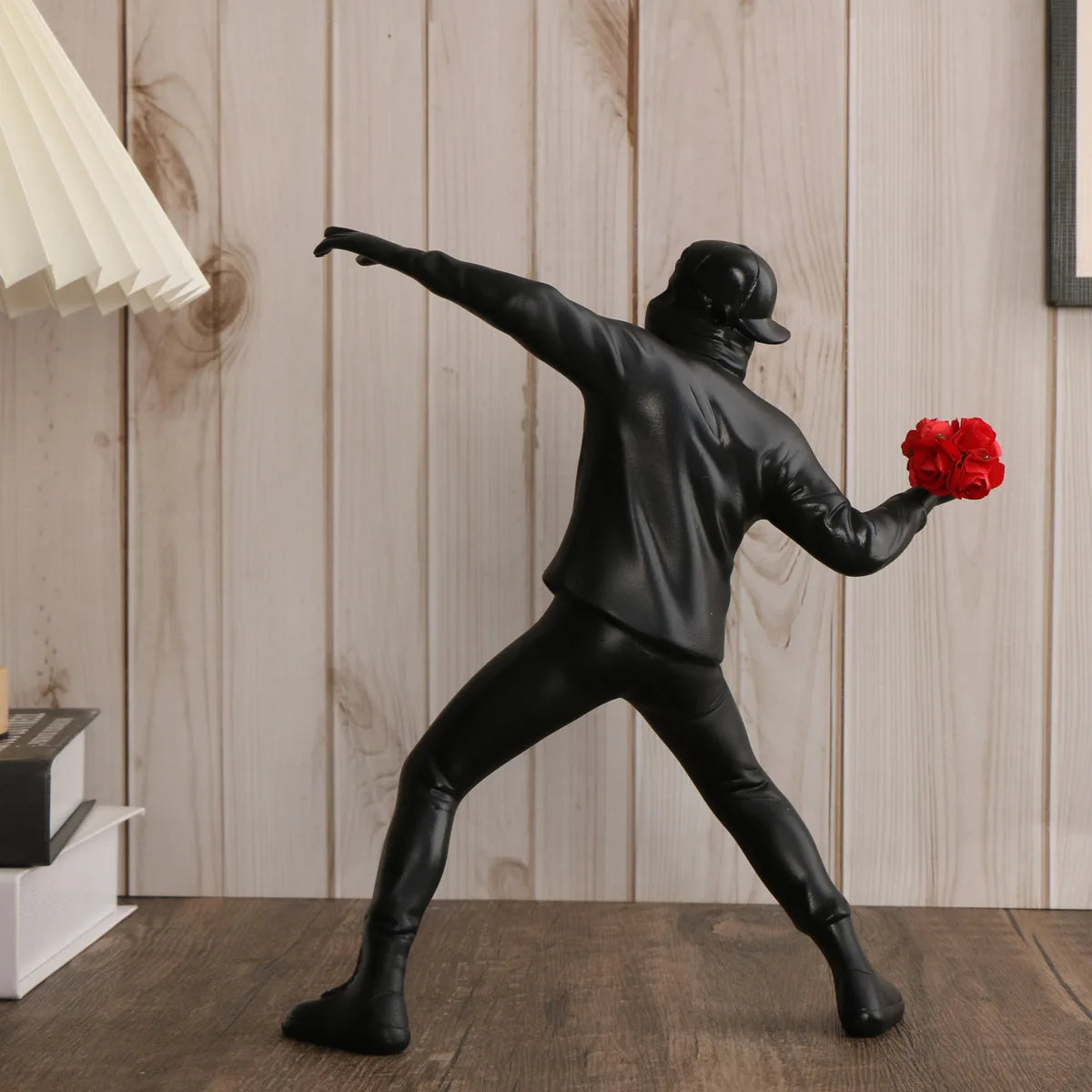 1 Pc Resin Banksy Flower Thrower Statue – Desk Decor Figurine