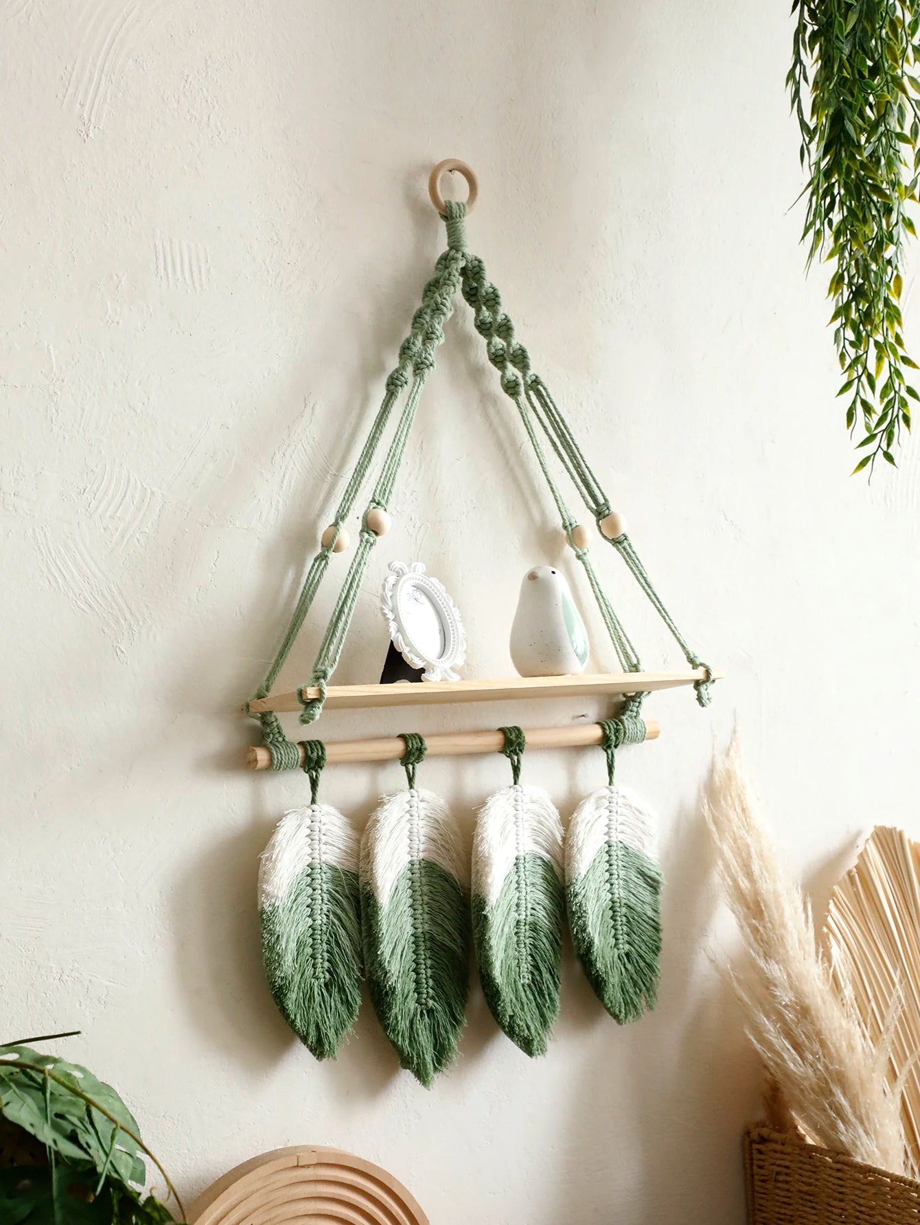 Macrame Wall Shelf with Leaf Tassels – Boho Rustic Decor for Living Room, Bedroom, Nursery